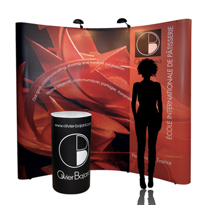 Stand parapluie Blue courbe 3X3 avec son comptoir Stand parapluie Blue courbe 3X3 avec son comptoir